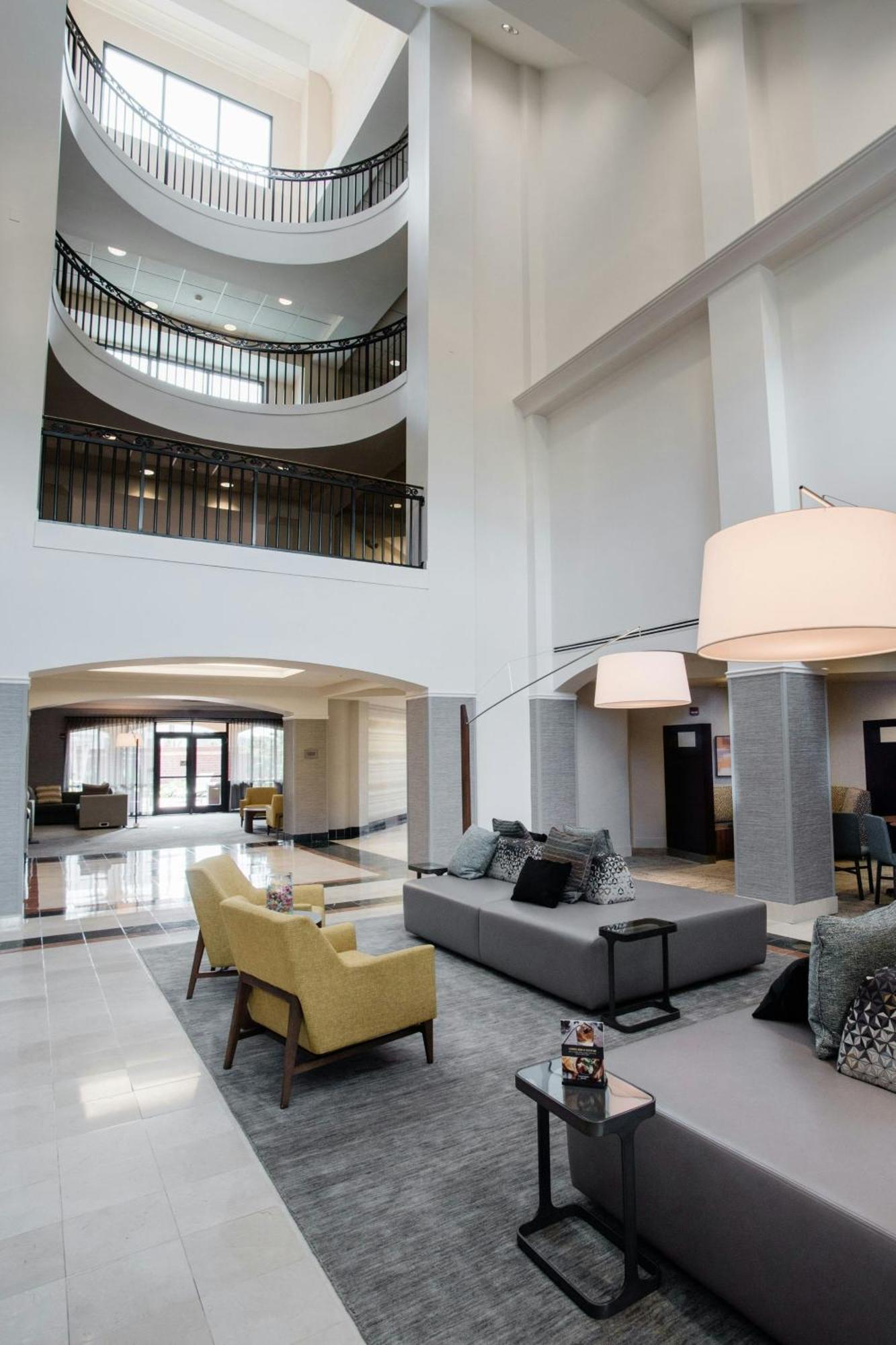Отель Courtyard By Marriott Хикори Экстерьер фото